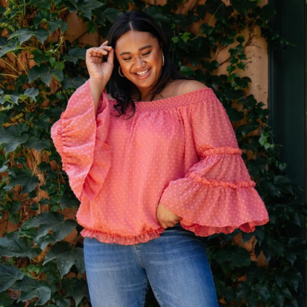 “Dreaming of Swiss Dots” Top